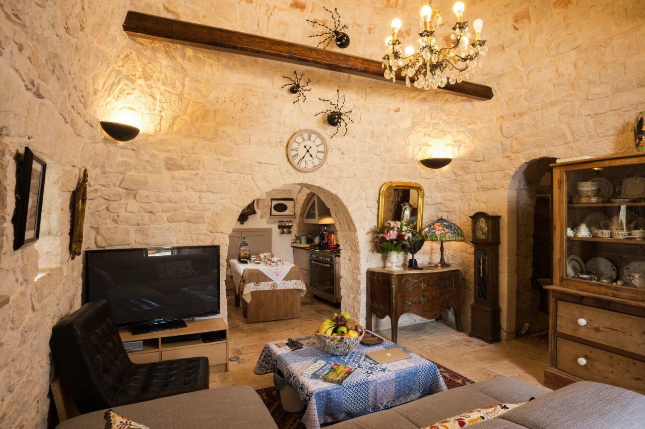 16 Trulli E Giardini Apartment Alberobello Exterior photo