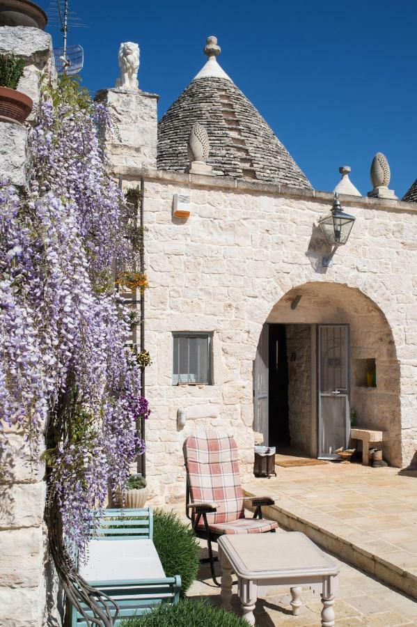 16 Trulli E Giardini Apartment Alberobello Exterior photo